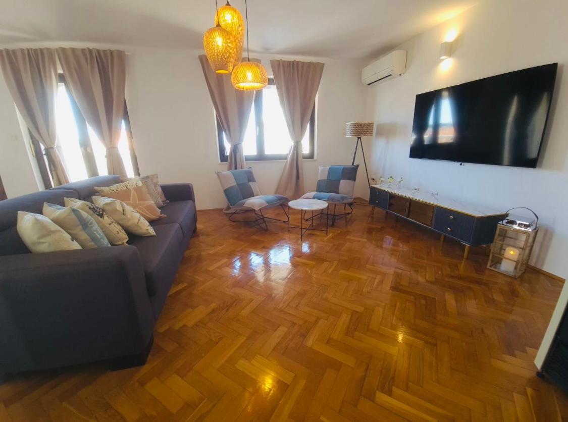 Apartments Mia Округ Горни Экстерьер фото